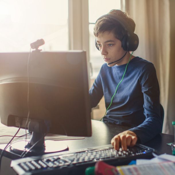 Internet Gaming Disorder in Youth (1 CE)