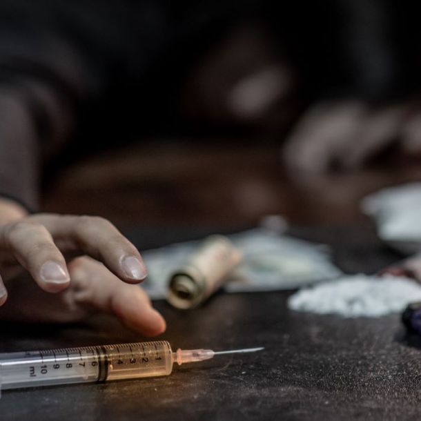 Federal Drug Offender Sentencing Trends  (1 CE)